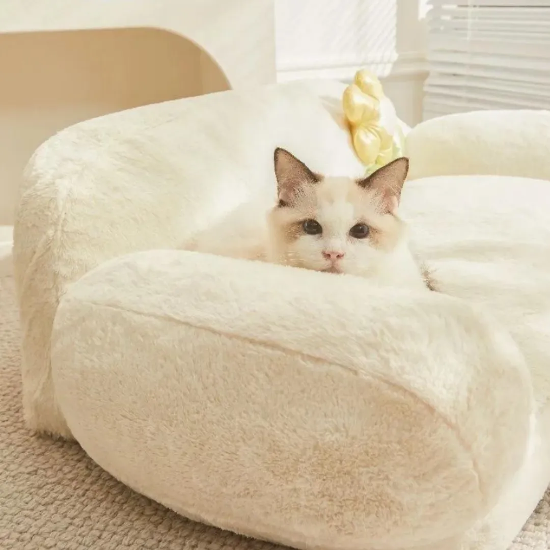 Comfortable Plush Pet Bed