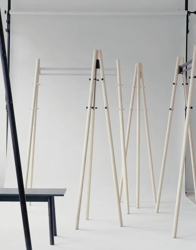 Kiila Coat Stand